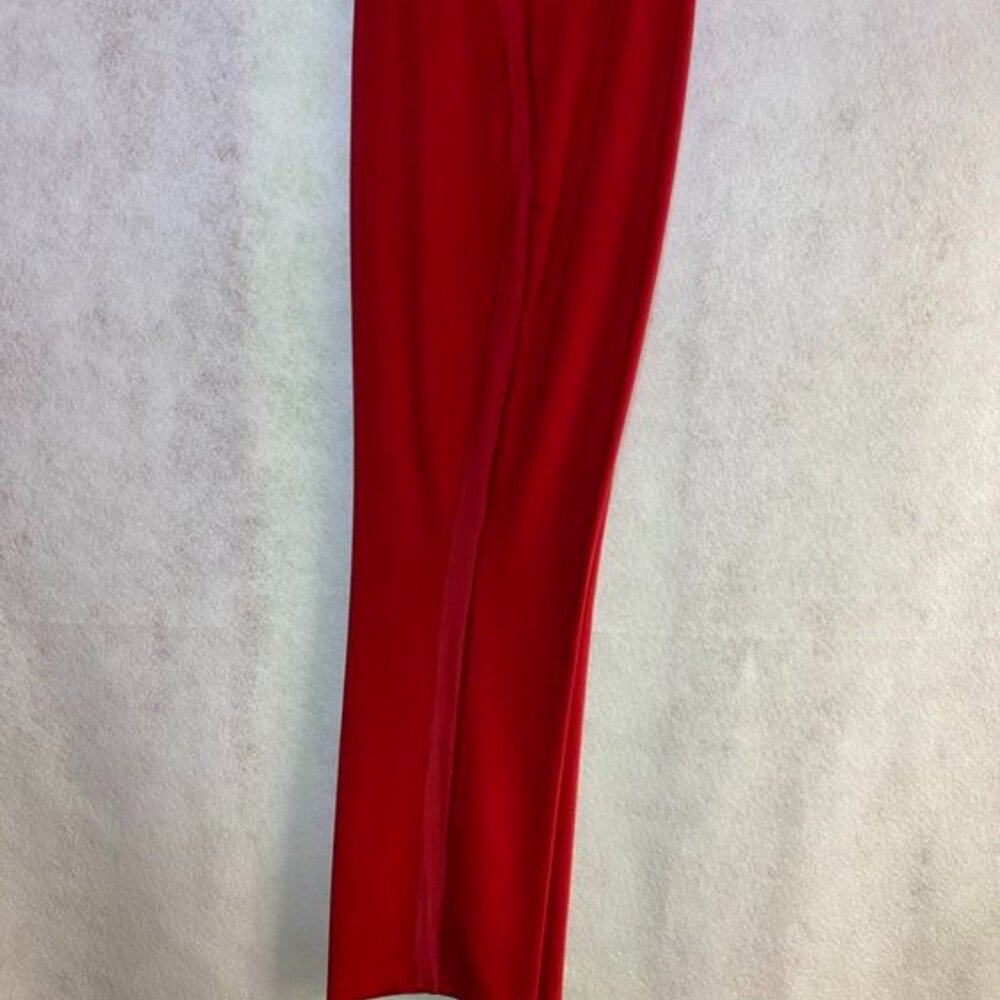 INC (XL) Real Red